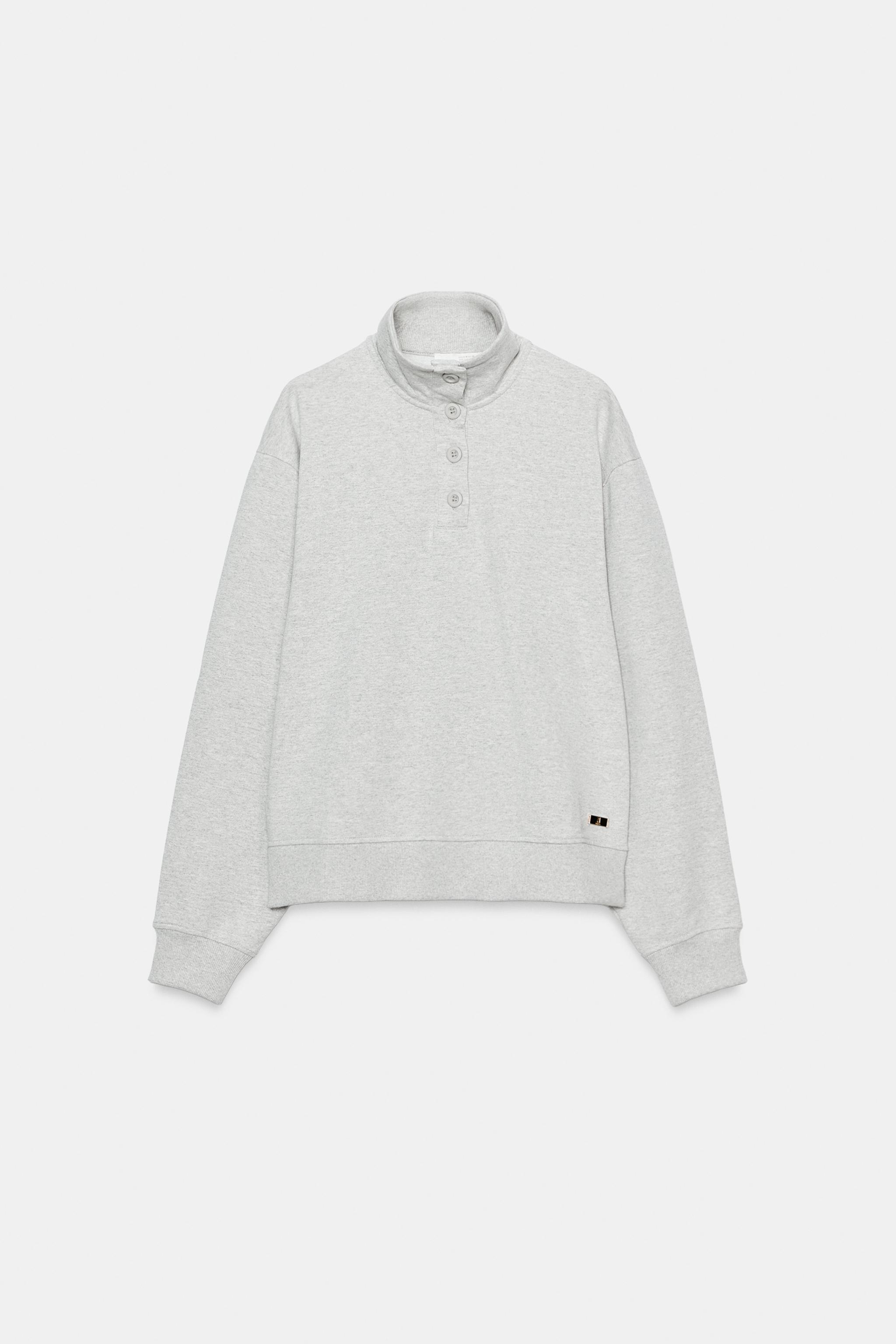 BUTTONED FLEECE SWEATSHIRT